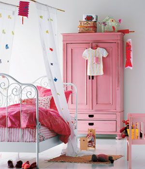 Pink interior design - myLusciousLife.com - anadian family_pink-room.jpg